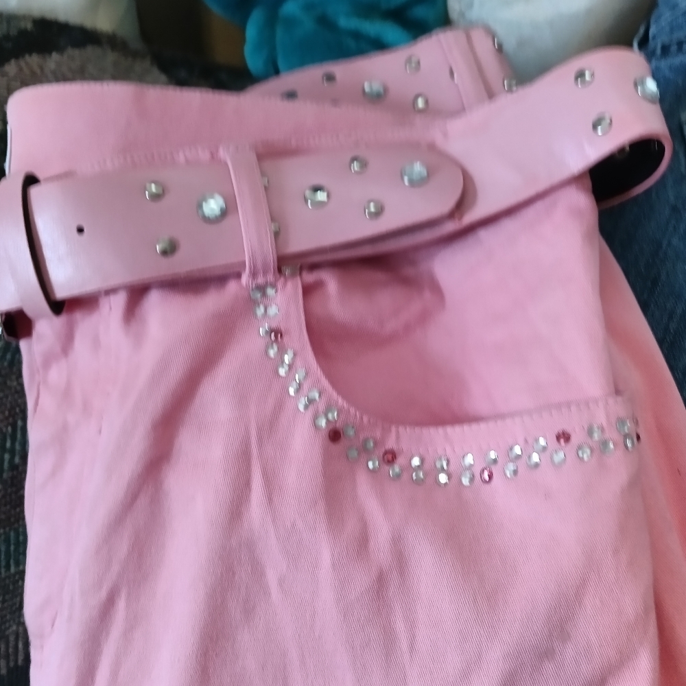 Capri pants - Picture 2 of 5